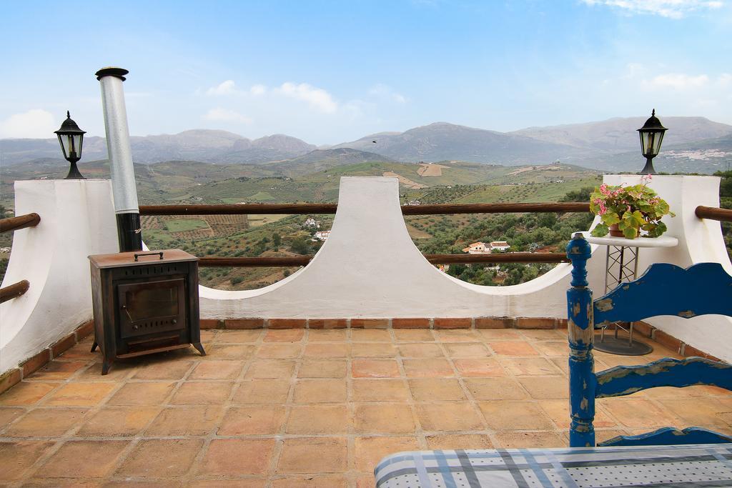 Loma Los Pelones 78 Viñuela المظهر الخارجي الصورة